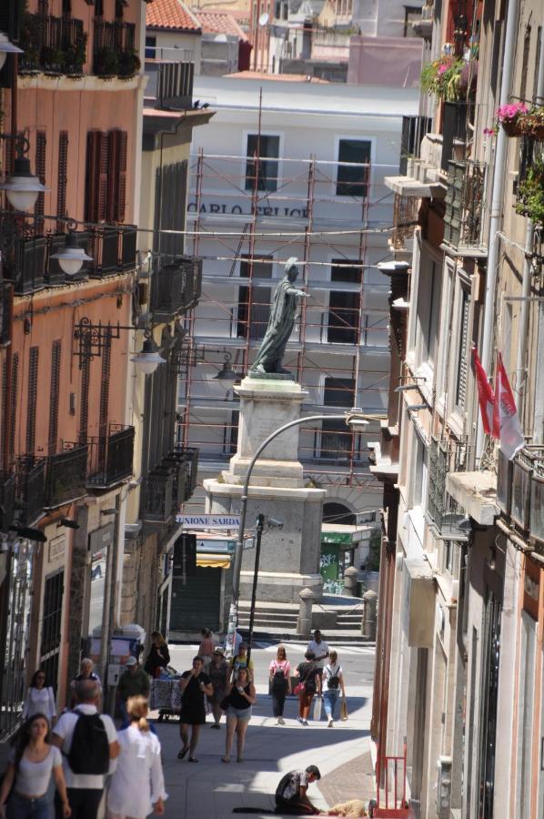 Eva Luxury Rooms Cagliari Exterior foto